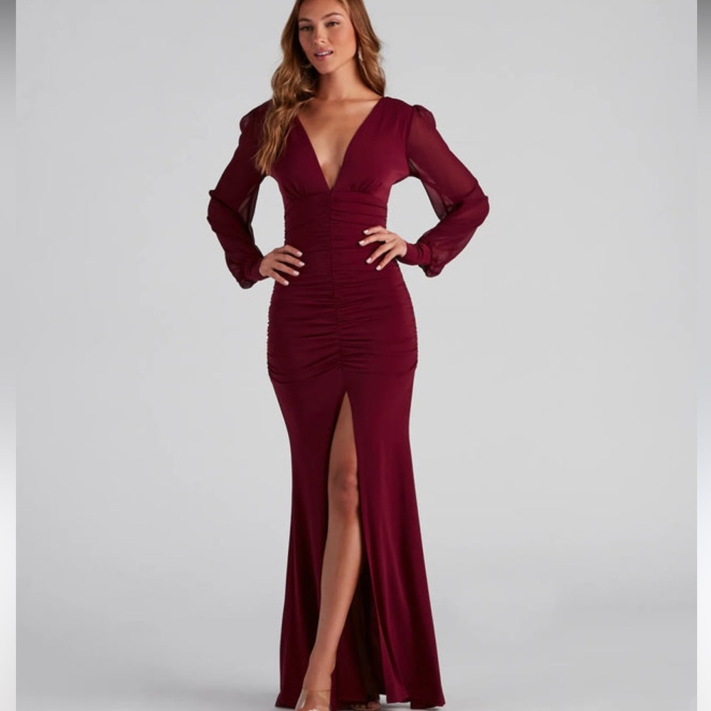 Windsor Deep Red Long Sleeve Formal Dress